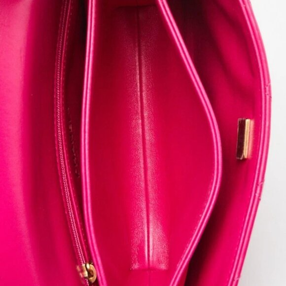 Chanel Fuchsia Quilted Lambskin Leather On and On Small Chain Flap Bag - Picture 5 of 10
